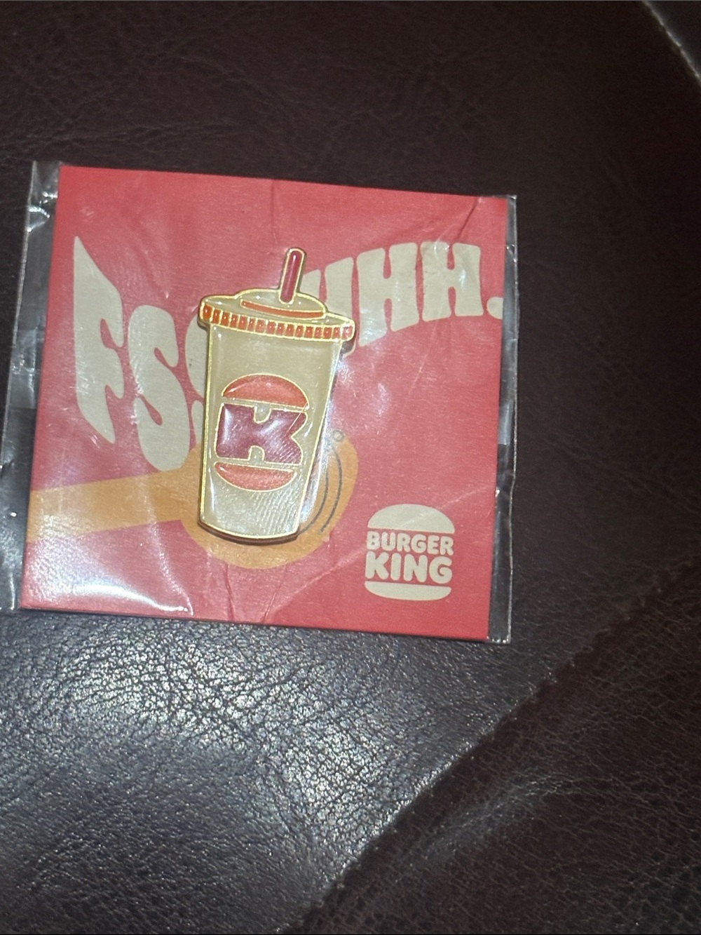 New Two Collectible Burger King Pins - Picture 3 of 5